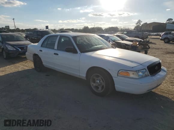 ✅ 2008 Ford Police Interceptor • VIN: 2FAHP71V18X130891 • Lot: 91605205. Listed on Copart with 192,080 mi. Free auction sales archive from the USA and detailed vehicle history report at DreamBid. Image 4.