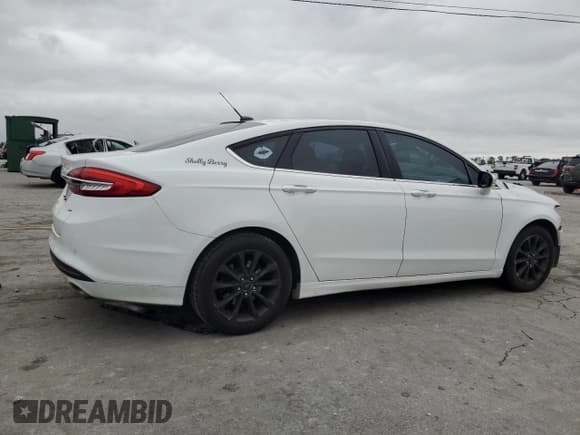 ✅ 2017 Ford Fusion SE • VIN: 3FA6P0H7XHR375242 • Lot: 85834695. Listed on Copart with 145,730 mi. Free auction sales archive from the USA and detailed vehicle history report at DreamBid. Image 3.