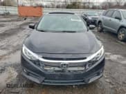 ✅ 2018 Honda Civic EX-T • VIN: 19XFC1F30JE200880 • Lot: 94308995. Wystawiony na Copart z przebiegiem 141 970 mil. Bezpłatny archiwum sprzedaży aukcyjnych z USA i szczegółowy raport historii pojazdu na DreamBid. Zdjęcie 5.