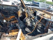 ✅ 2007 Chevrolet Silverado 2500HD LT1 • VIN: 1GCHK23D17F168390 • Lot: 42382974. Wystawiony na IAAI z przebiegiem 220 880 mil. Bezpłatny archiwum sprzedaży aukcyjnych z USA i szczegółowy raport historii pojazdu na DreamBid. Zdjęcie 5.