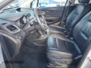 ✅ 2016 Buick Encore Leather • VIN: KL4CJGSB6GB637534 • Лот: 82726555. Опубликован ранее на Copart с пробегом 64 851 миль. Бесплатный доступ к архиву аукционных продаж из США и подробный отчёт об истории автомобиля на DreamBid. Изображение 7.