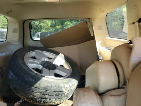 ✅ 2011 GMC Yukon Denali • VIN: 1GKS2EEFXBR172634 • Lot: 84973155. Listed on Copart with 178,474 mi. Free auction sales archive from the USA and detailed vehicle history report at DreamBid. Image 10.