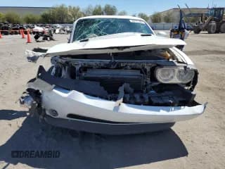 ✅ 2013 Dodge Challenger SXT • VIN: 2C3CDYAG0DH596373 • Lot: 68378504. Wystawiony na Copart z przebiegiem Nie podano. Bezpłatny archiwum sprzedaży aukcyjnych z USA i szczegółowy raport historii pojazdu na DreamBid. Zdjęcie 5.