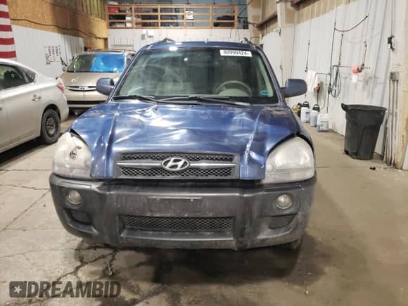 2005 Hyundai Tucson GLS z VIN KM8JN72D15U141766, wystawiony jako Copart lot #80990424 z przebiegiem 158 819 mil mil oraz Szkoda całkowita • Salvage title. Historia ofert i sprzedaży dostępna na DreamBid. Obrazek 5.