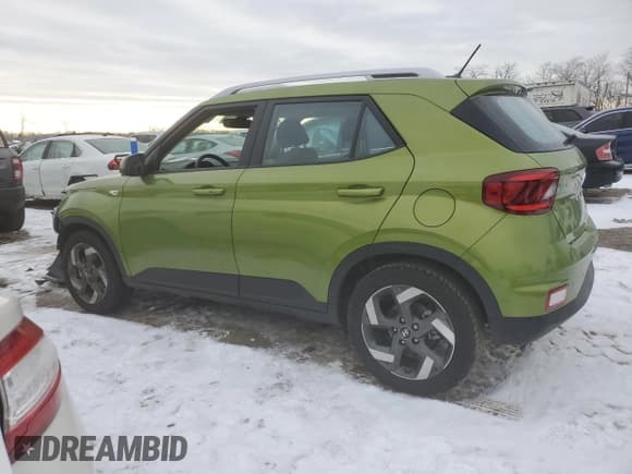 ✅ 2024 Hyundai Venue SEL • VIN: KMHRC8A35RU317487 • Lot: 87356974. Listed on Copart with 7,611 mi. Free auction sales archive from the USA and detailed vehicle history report at DreamBid. Image 2.