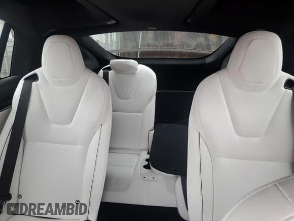 ✅ 2023 Tesla Model X Plaid • VIN: 7SAXCBE68PF418559 • Lot: 54269425. Wystawiony na Copart z przebiegiem Nie podano. Bezpłatny archiwum sprzedaży aukcyjnych z USA i szczegółowy raport historii pojazdu na DreamBid. Zdjęcie 10.