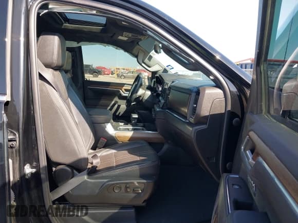 ✅ 2023 Chevrolet Silverado 1500 • VIN: 2GCPAFED1P1137151 • Лот: 41865345. Опубликован ранее на IAAI с пробегом 66 730 миль. Бесплатный доступ к архиву аукционных продаж из США и подробный отчёт об истории автомобиля на DreamBid. Изображение 5.