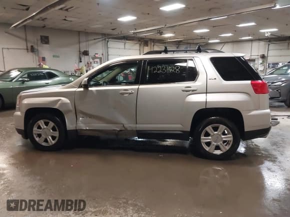 ✅ 2016 GMC Terrain SLE • VIN: 2GKFLTEK6G6218852 • Lot: 42231128. Wystawiony na IAAI z przebiegiem 121 674 mil. Bezpłatny archiwum sprzedaży aukcyjnych z USA i szczegółowy raport historii pojazdu na DreamBid. Zdjęcie 15.