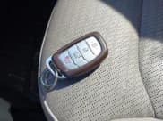 ✅ 2017 Hyundai Elantra SE • VIN: 5NPD84LF8HH061841 • Lot: 43100726. Listed on IAAI with 129,404 mi. Free auction sales archive from the USA and detailed vehicle history report at DreamBid. Image 11.