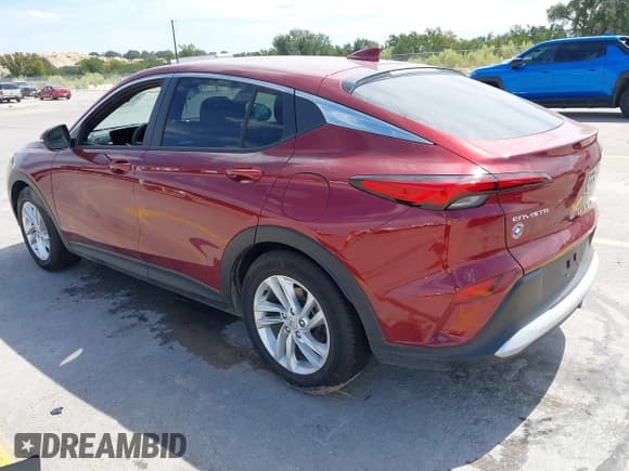 ✅ 2025 Buick Envista Preferred • VIN: KL47LAEP2SB103441 • Lot: 43331201. Listed on IAAI with 4,055 mi. Free auction sales archive from the USA and detailed vehicle history report at DreamBid. Image 3.