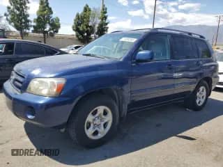 2004 Toyota Highlander с VIN JTEDD21A340105352, выставлен на аукционе Copart как лот 71304245 с пробегом 240 030 миль миль и Чистый • Clean title. История ставок и продаж доступна на DreamBid. Изображение 1.