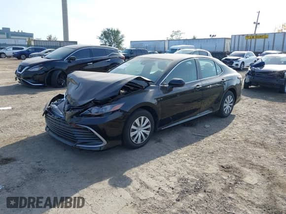 2022 Toyota Camry Hybrid LE с VIN 4T1C31AK1NU580817, выставлен на аукционе IAAI как лот 40719068 с пробегом 41 455 миль миль и . История ставок и продаж доступна на DreamBid. Изображение 18.