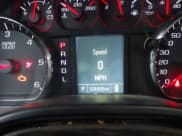 ✅ 2019 Chevrolet Silverado 1500 Work Truck • VIN: 2GCRCNEC8K1201795 • Lot: 43658639. Wystawiony na IAAI z przebiegiem 184 885 mil. Bezpłatny archiwum sprzedaży aukcyjnych z USA i szczegółowy raport historii pojazdu na DreamBid. Zdjęcie 7.