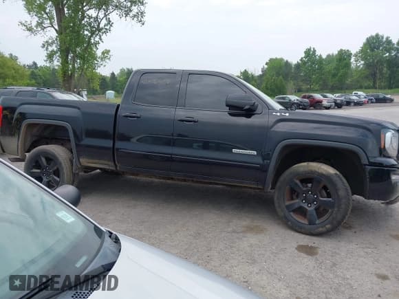 ✅ 2019 GMC Sierra 1500 • VIN: 2GTV2LEC5K1234453 • Лот: 42476465. Опубликован ранее на IAAI с пробегом 81 051 миль. Бесплатный доступ к архиву аукционных продаж из США и подробный отчёт об истории автомобиля на DreamBid. Изображение 12.