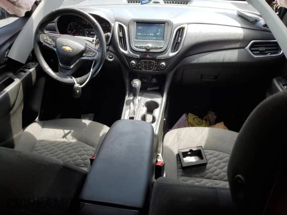 2018 Chevrolet Equinox LT с VIN 3GNAXUEU9JL175412, выставлен на аукционе Copart как лот 57028945 с пробегом 107 870 миль миль и Списание • Salvage title. История ставок и продаж доступна на DreamBid. Изображение 8.