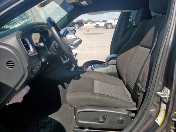 ✅ 2023 Dodge Charger SXT • VIN: 2C3CDXBG1PH702861 • Лот: 84485175. Опубликован ранее на Copart с пробегом Не указан. Бесплатный доступ к архиву аукционных продаж из США и подробный отчёт об истории автомобиля на DreamBid. Изображение 7.