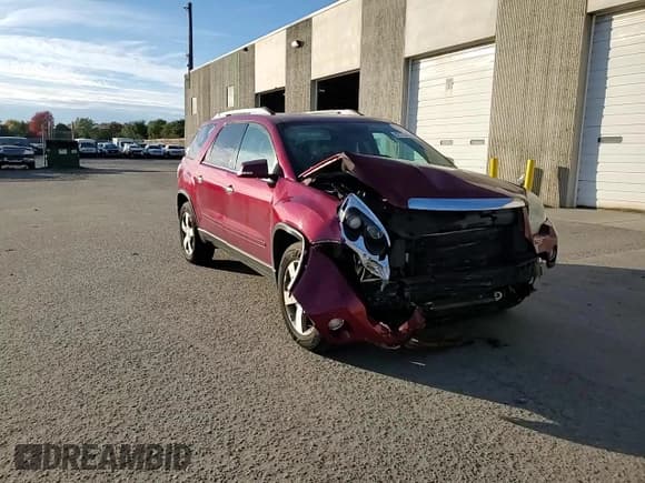 ✅ 2010 GMC Acadia SLT1 • VIN: 1GKLVMED4AJ224566 • Lot: 82775495. Listed on Copart with 253,212 mi. Free auction sales archive from the USA and detailed vehicle history report at DreamBid. Image 14.