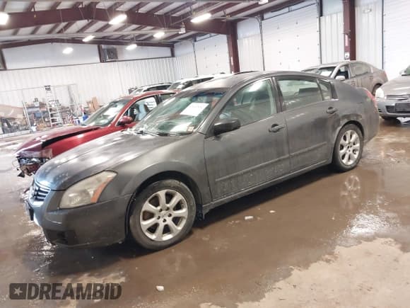 ✅ 2007 Nissan Maxima SE • VIN: 1N4BA41E07C865038 • Lot: 41463852. Wystawiony na IAAI z przebiegiem 137 980 mil. Bezpłatny archiwum sprzedaży aukcyjnych z USA i szczegółowy raport historii pojazdu na DreamBid. Zdjęcie 17.