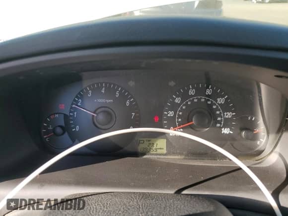 2006 Hyundai Elantra GLS z VIN KMHDN56D16U192259, wystawiony jako Copart lot #80632784 z przebiegiem 139 359 mil mil oraz Szkoda całkowita • Salvage title. Historia ofert i sprzedaży dostępna na DreamBid. Obrazek 9.