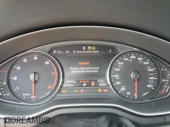 ✅ 2018 Audi A4 Premium • VIN: WAUDNAF42JA144385 • Lot: 64091705. Wystawiony na Copart z przebiegiem 34 849 mil. Bezpłatny archiwum sprzedaży aukcyjnych z USA i szczegółowy raport historii pojazdu na DreamBid. Zdjęcie 9.