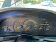 1993 Chevrolet Camaro Z28 z VIN 2G1FP22P3P2106343, wystawiony jako Copart lot #91617615 z przebiegiem 32 035 mil mil oraz Czysty tytuł • Clean title. Historia ofert i sprzedaży dostępna na DreamBid. Obrazek 8.