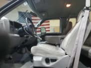 ✅ 2000 Ford F-250 XL • VIN: 1FTNX21F2YEB02012 • Lot: 88910425. Listed on Copart with 123,624 mi. Free auction sales archive from the USA and detailed vehicle history report at DreamBid. Image 7.