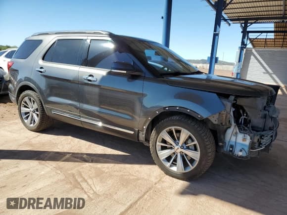 ✅ 2018 Ford Explorer Limited • VIN: 1FM5K7F80JGA46812 • Lot: 86404925. Wystawiony na Copart z przebiegiem 104 254 mil. Bezpłatny archiwum sprzedaży aukcyjnych z USA i szczegółowy raport historii pojazdu na DreamBid. Zdjęcie 4.