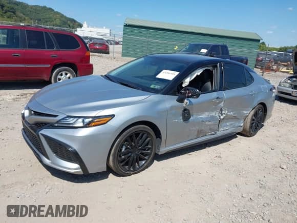 2023 Toyota Camry XSE with VIN 4T1K61BK1PU102403, listed as a IAAI auction lot 43206308 with 26,129 mi miles and . Bid and sale history available at DreamBid. Image 2.