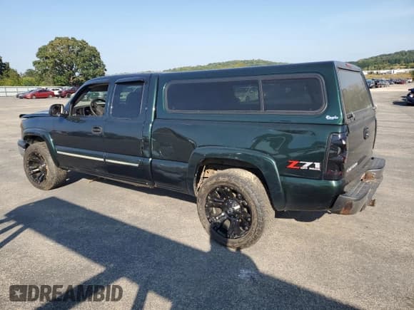 ✅ 2006 Chevrolet Silverado 1500 LT1 • VIN: 1GCEK19B56Z265706 • Лот: 71020914. Опубликован ранее на Copart с пробегом Не указан. Бесплатный доступ к архиву аукционных продаж из США и подробный отчёт об истории автомобиля на DreamBid. Изображение 2.