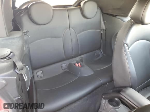 ✅ 2014 MINI Convertible S • VIN: WMWZP3C53ET707611 • Lot: 56125075. Listed on Copart with 89,061 mi. Free auction sales archive from the USA and detailed vehicle history report at DreamBid. Image 10.