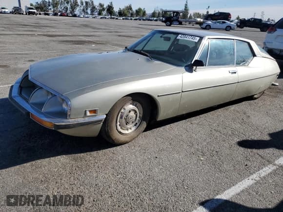 ✅ 1972 Citroen SM • VIN: 00SB8618 • Lot: 42041745. Wystawiony na Copart z przebiegiem 4 995 mil. Bezpłatny archiwum sprzedaży aukcyjnych z USA i szczegółowy raport historii pojazdu na DreamBid. Zdjęcie 1.