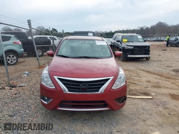 ✅ 2018 Nissan Versa SV • VIN: 3N1CN7AP1JL856871 • Lot: 41686595. Listed on IAAI with 139,608 mi. Free auction sales archive from the USA and detailed vehicle history report at DreamBid. Image 12.