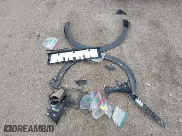 ✅ 2017 Infiniti QX30 Premium • VIN: SJKCH5CP3HA027322 • Lot: 41212757. Listed on IAAI with 88,393 mi. Free auction sales archive from the USA and detailed vehicle history report at DreamBid. Image 19.