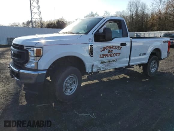 ✅ 2021 Ford F-250 XL • VIN: 1FTBF2B69MEC28981 • Lot: 47862774. Listed on Copart with 28,712 mi. Free auction sales archive from the USA and detailed vehicle history report at DreamBid. Image 1.