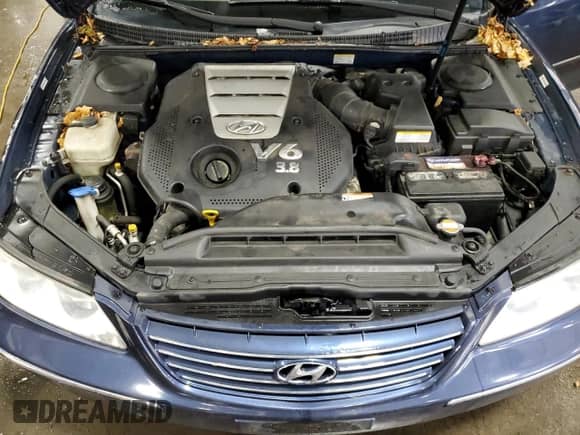 2008 Hyundai Azera Limited with VIN KMHFC46F78A257307, listed as a Copart auction lot 89116265 with 131,527 mi miles and Salvage title. Bid and sale history available at DreamBid. Image 11.