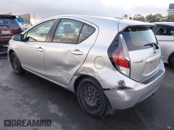 ✅ 2016 Toyota Prius One • VIN: JTDKDTB39G1123855 • Lot: 41882077. Listed on IAAI with 145,830 mi. Free auction sales archive from the USA and detailed vehicle history report at DreamBid. Image 3.