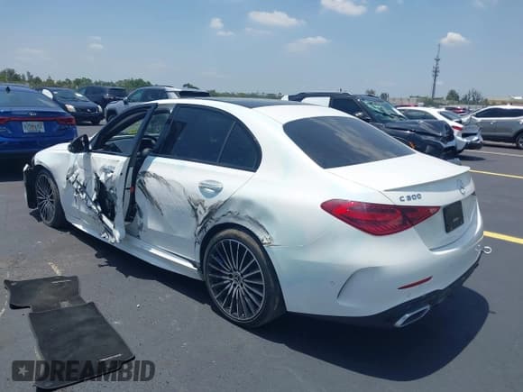 ✅ 2023 Mercedes-Benz C 300 • VIN: W1KAF4GB2PR130648 • Лот: 42289184. Опубликован ранее на IAAI с пробегом 18 607 миль. Бесплатный доступ к архиву аукционных продаж из США и подробный отчёт об истории автомобиля на DreamBid. Изображение 3.