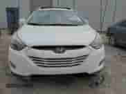 2015 Hyundai Tucson SE z VIN KM8JU3AG9FU051418, wystawiony jako Copart lot #44110684 z przebiegiem 129 917 mil mil oraz . Historia ofert i sprzedaży dostępna na DreamBid. Obrazek 5.