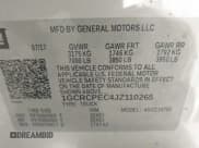 ✅ 2018 Chevrolet Silverado 1500 Custom • VIN: 1GCRCPEC4JZ110265 • Lot: 42534453. Wystawiony na IAAI z przebiegiem 210 589 mil. Bezpłatny archiwum sprzedaży aukcyjnych z USA i szczegółowy raport historii pojazdu na DreamBid. Zdjęcie 9.