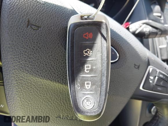 ✅ 2018 Ford Focus Titanium • VIN: 1FADP3N26JL271708 • Lot: 43531238. Listed on IAAI with 154,503 mi. Free auction sales archive from the USA and detailed vehicle history report at DreamBid. Image 11.