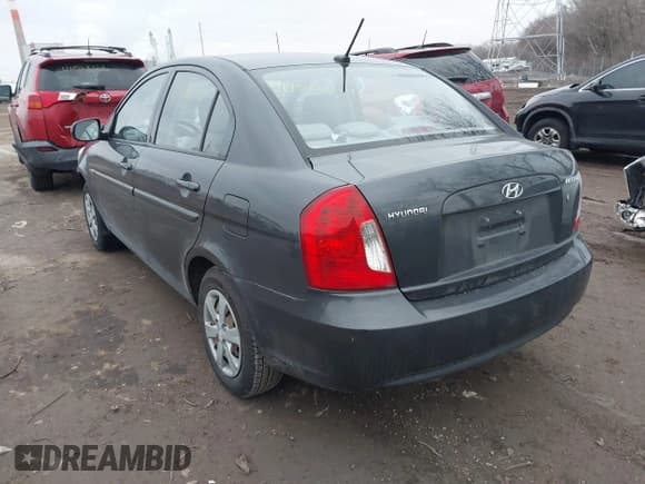✅ 2010 Hyundai Accent GLS • VIN: KMHCN4AC0AU419034 • Lot: 41509742. Listed on IAAI with 32,200 mi. Free auction sales archive from the USA and detailed vehicle history report at DreamBid. Image 3.