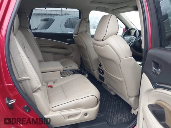 ✅ 2019 Acura MDX Advance • VIN: 5J8YD4H8XKL013639 • Lot: 41504477. Wystawiony na IAAI z przebiegiem 102 295 mil. Bezpłatny archiwum sprzedaży aukcyjnych z USA i szczegółowy raport historii pojazdu na DreamBid. Zdjęcie 8.