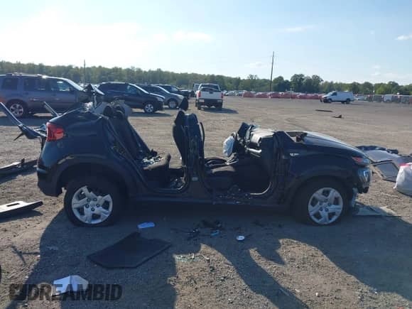 2020 Hyundai Venue SE с VIN KMHRB8A32LU039478, выставлен на аукционе IAAI как лот 43167660 с пробегом 57 652 миль миль и . История ставок и продаж доступна на DreamBid. Изображение 14.