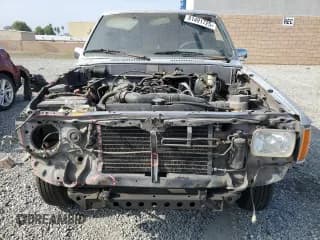 ✅ 1988 Toyota Pickup • VIN: JT4RN70PXJ0057306 • Lot: 91491725. Listed on Copart with 283,400 mi. Free auction sales archive from the USA and detailed vehicle history report at DreamBid. Image 5.