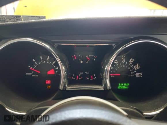 ✅ 2007 Ford Mustang Deluxe • VIN: 1ZVFT80N675202363 • Lot: 60509865. Listed on Copart with 139,238 mi. Free auction sales archive from the USA and detailed vehicle history report at DreamBid. Image 9.