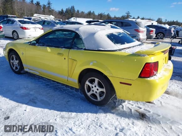 ✅ 2002 Ford Mustang Deluxe • VIN: 1FAFP44422F160431 • Лот: 41578255. Опубликован ранее на IAAI с пробегом 97 396 миль. Бесплатный доступ к архиву аукционных продаж из США и подробный отчёт об истории автомобиля на DreamBid. Изображение 3.