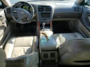 ✅ 2001 Lexus GS 300 • VIN: JT8BD69S010136682 • Лот: 69268455. Опубликован ранее на Copart с пробегом 287 600 миль. Бесплатный доступ к архиву аукционных продаж из США и подробный отчёт об истории автомобиля на DreamBid. Изображение 8.