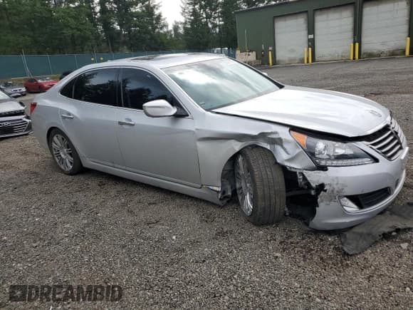 ✅ 2015 Hyundai Equus Ultimate • VIN: KMHGH4JH7FU097861 • Лот: 52369885. Опубликован ранее на Copart с пробегом 21 008 миль. Бесплатный доступ к архиву аукционных продаж из США и подробный отчёт об истории автомобиля на DreamBid. Изображение 4.