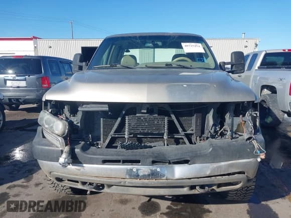 ✅ 2001 Chevrolet Silverado 2500HD LT3 • VIN: 1GCHK23G91F134828 • Лот: 40725454. Опубликован ранее на IAAI с пробегом 187 129 миль. Бесплатный доступ к архиву аукционных продаж из США и подробный отчёт об истории автомобиля на DreamBid. Изображение 12.