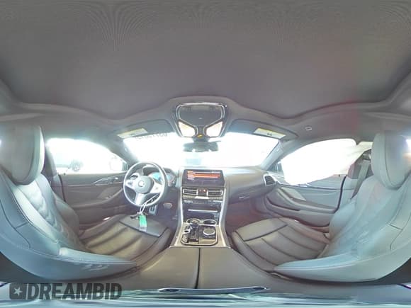 ✅ 2023 BMW 8 Series 840i • VIN: WBAGV4C05PCM99791 • Лот: 63775015. Опубликован ранее на Copart с пробегом 5 659 миль. Бесплатный доступ к архиву аукционных продаж из США и подробный отчёт об истории автомобиля на DreamBid. Изображение 14.